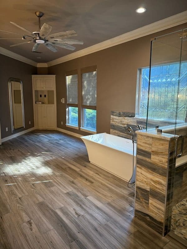 Elegant Bathroom Makeover image
